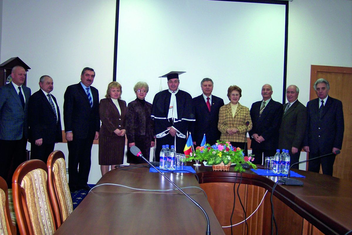 colaborare internațională